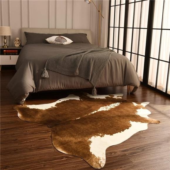 Premium Cowhide Rug 4.6x5.2ft AreaRug Traditional Animal Rug Stylish Bedroom Rug - Picture 3 of 6